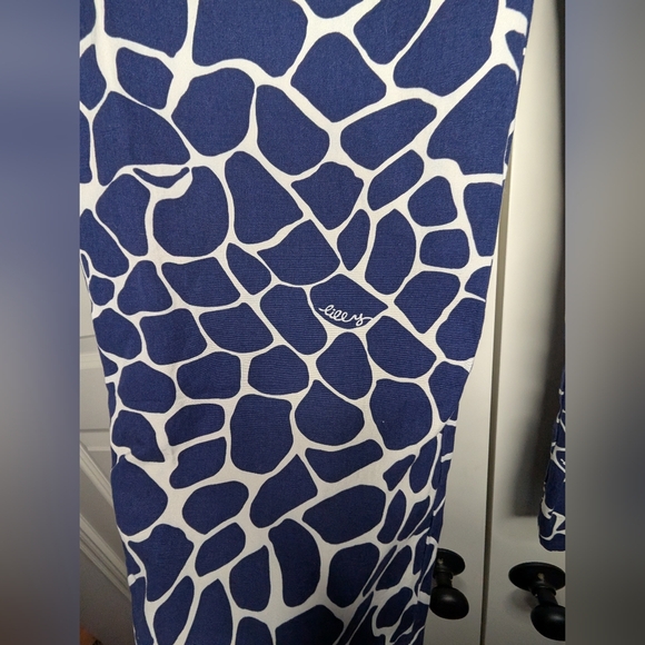 SEE DETAILS - Lilly Pulitzer Womens Size 8 Kristen Capri Cropped Navy Pants - Picture 15 of 15